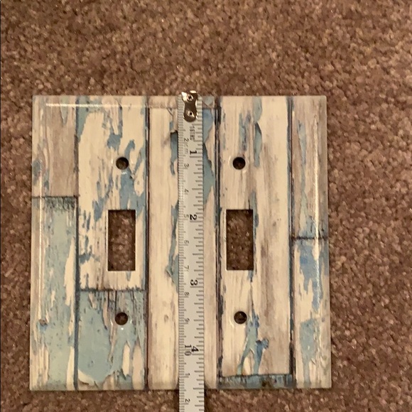 Outlet Covers - Picture 4 of 5